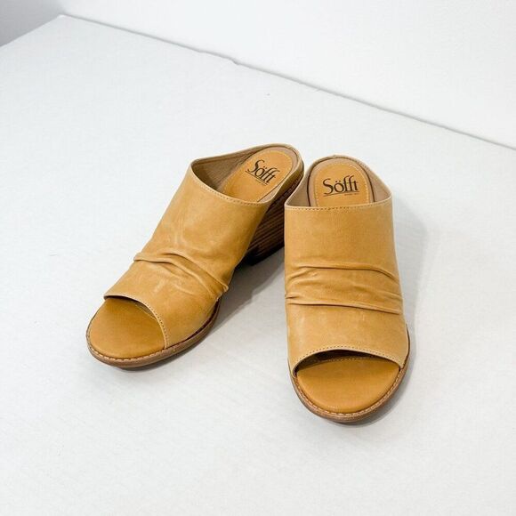 Sofft Strathmore NWB Sz 9.5 Soleil Yellow Luxe Italian Ruched Slide Wedge Shoes - Picture 4 of 16